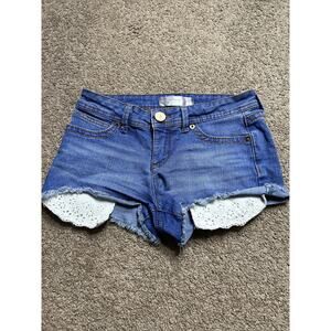 Women’s Size 1 NOBO No Boundaries Floral Lace Jean Shorts